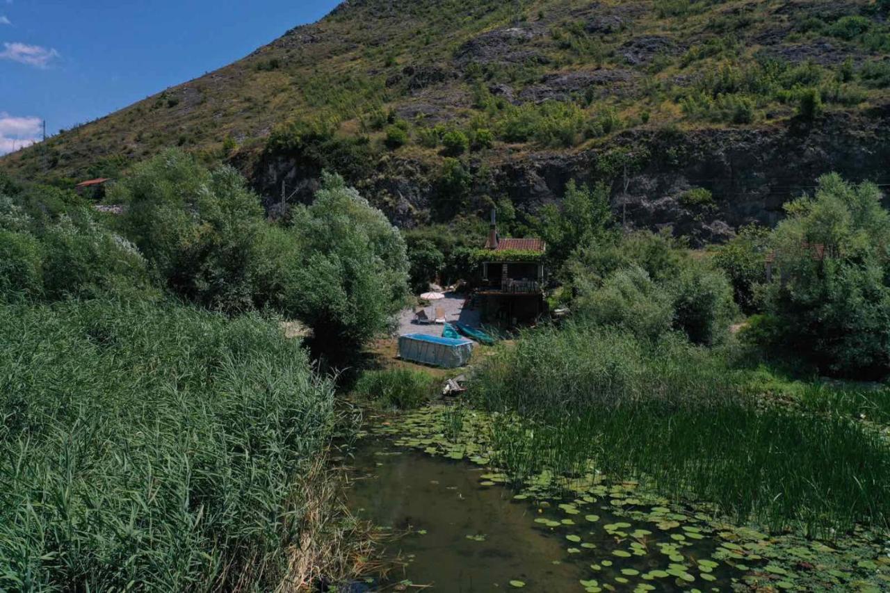 Lake House Buric Vranjina Exterior photo